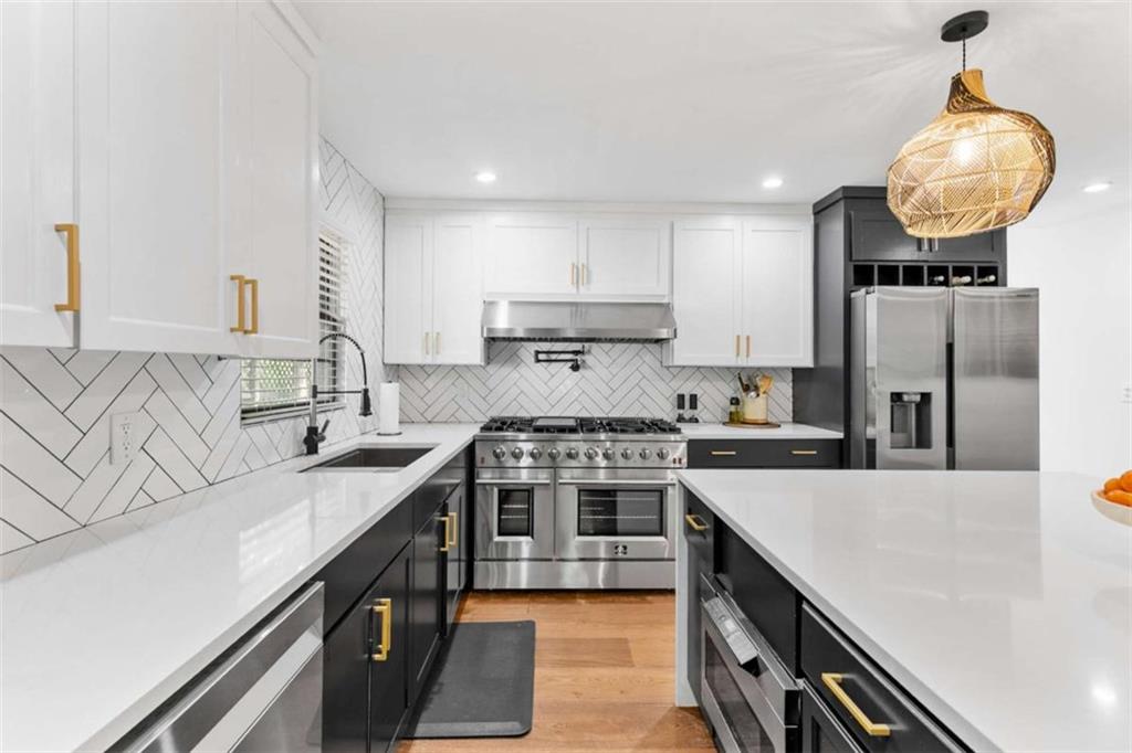 1905 Windemere Drive