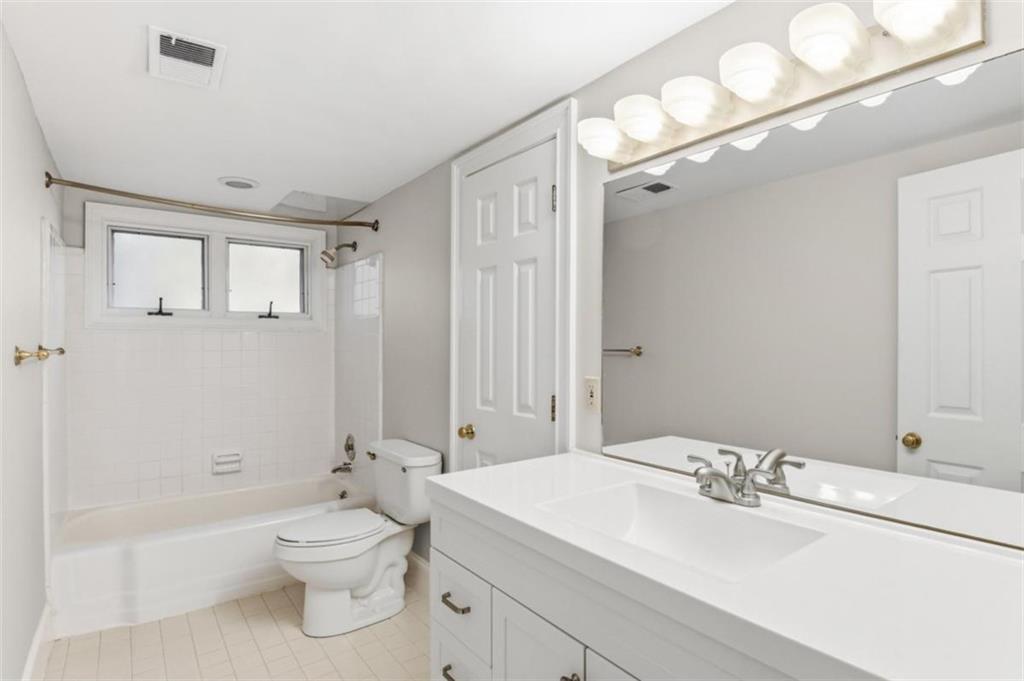 3959 Randall Mill Road