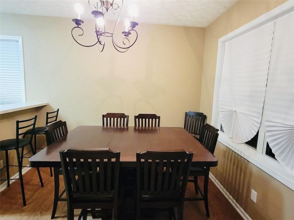 6904 Silver Bend Place