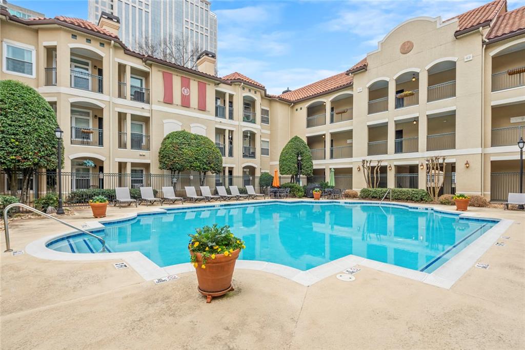 955 Juniper Street NE Unit 4324