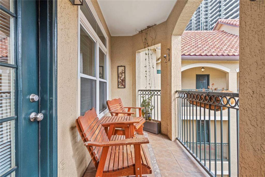 955 Juniper Street NE Unit 4324