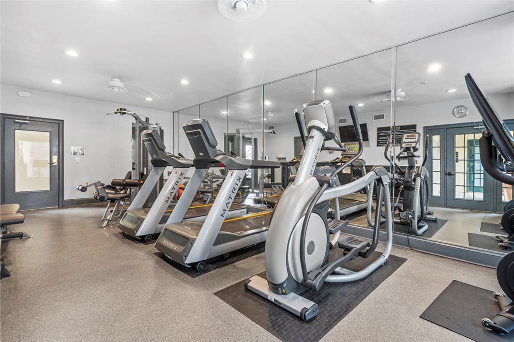 955 Juniper Street NE Unit 4324