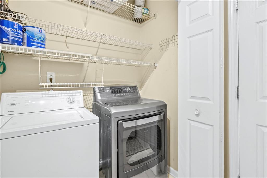 955 Juniper Street NE Unit 4324