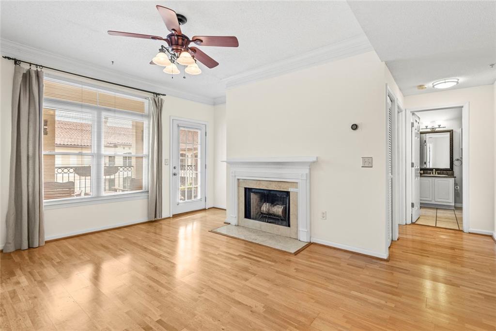 955 Juniper Street NE Unit 4324