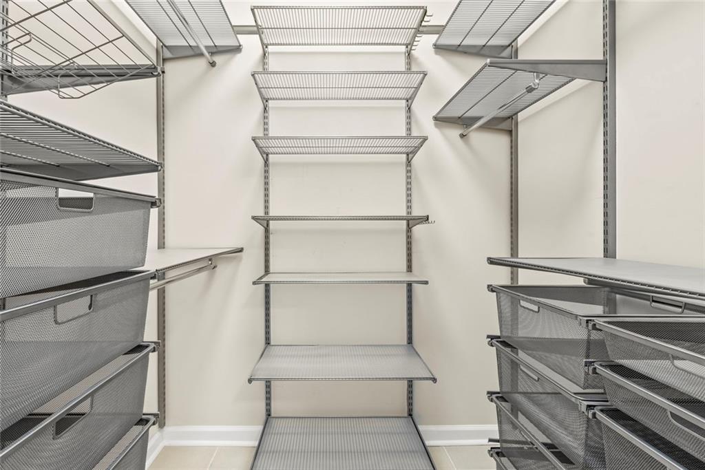 955 Juniper Street NE Unit 4324