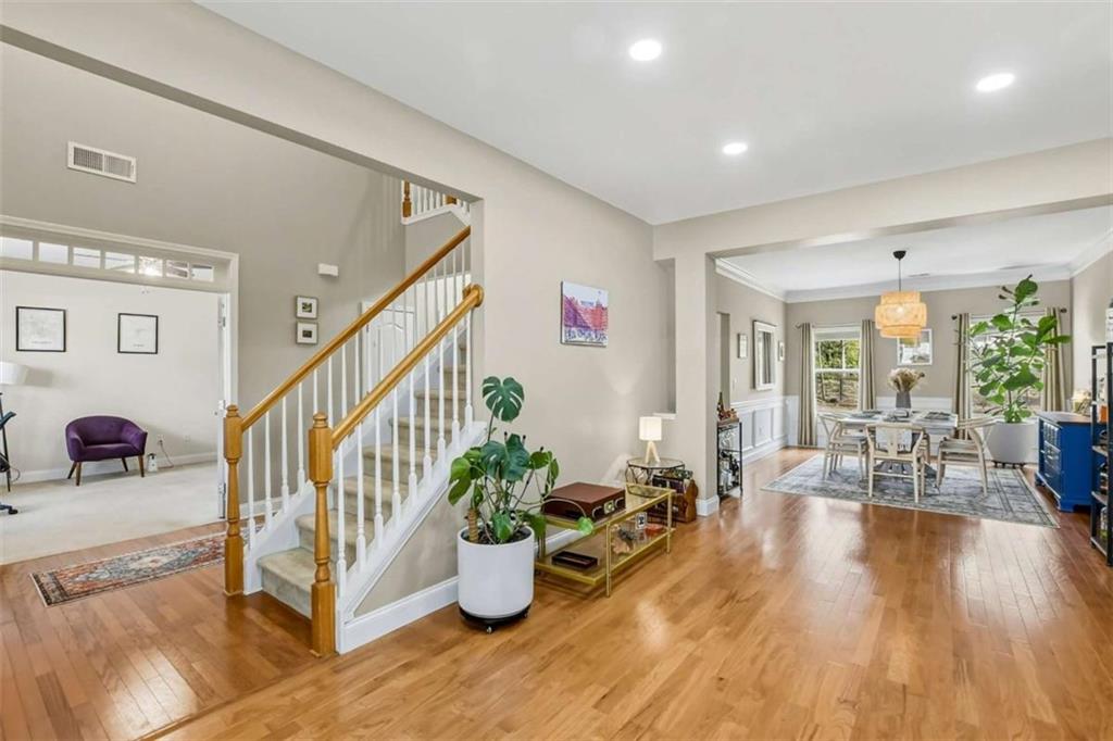 7080 Roselake Circle