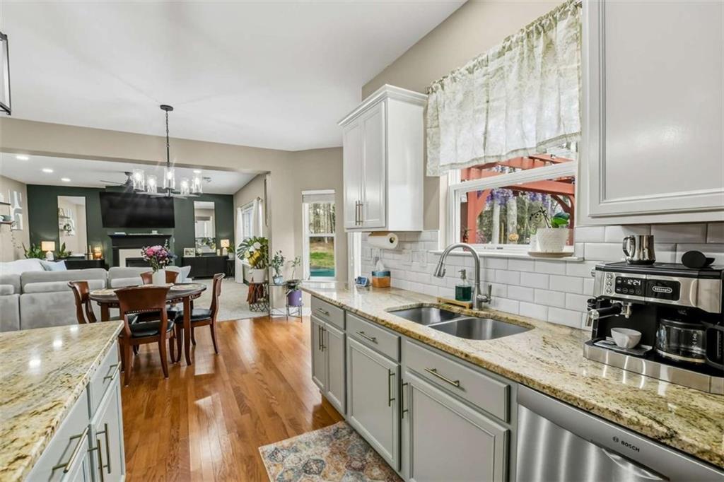 7080 Roselake Circle