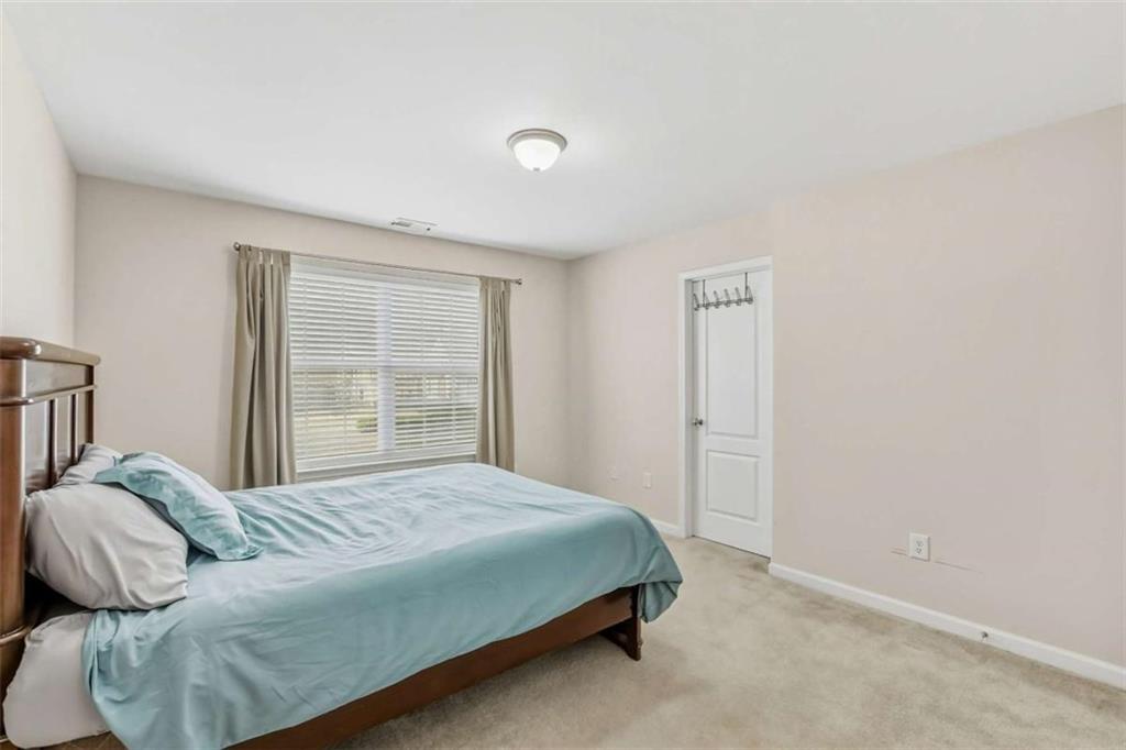 7080 Roselake Circle