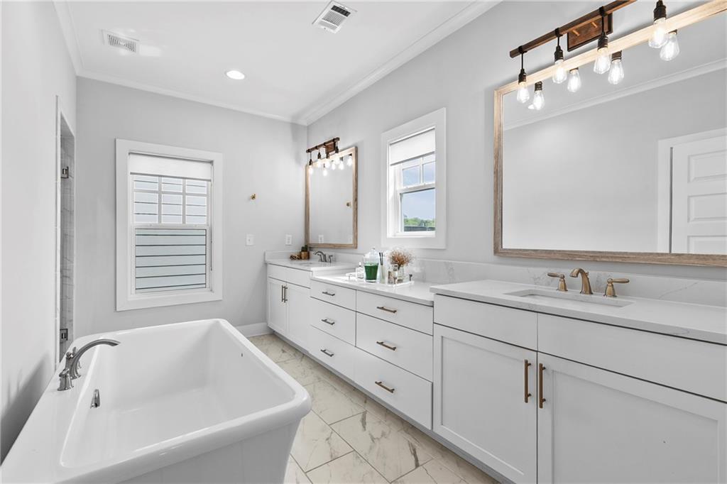 1472 Fairmont Avenue NW