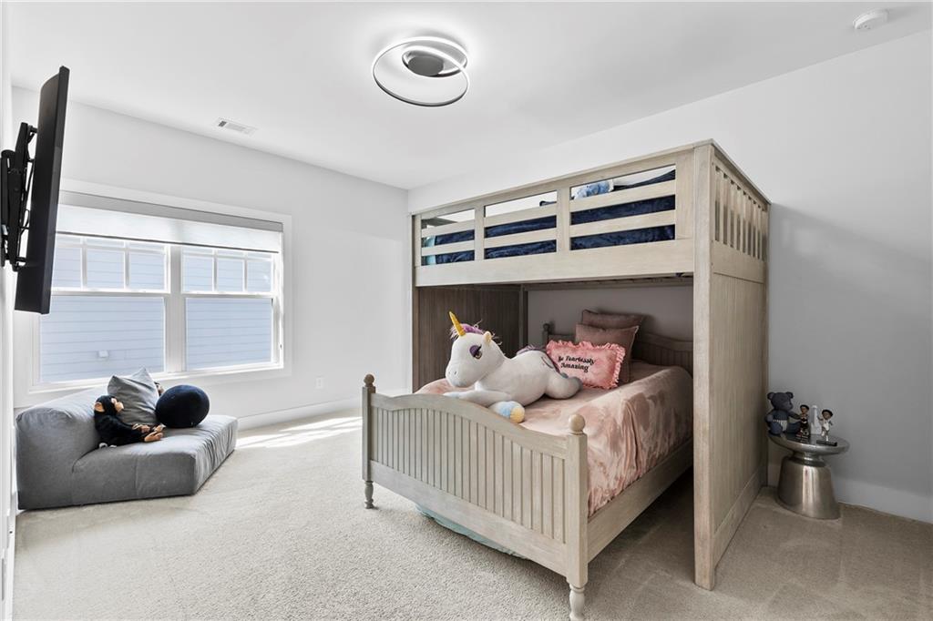 1472 Fairmont Avenue NW