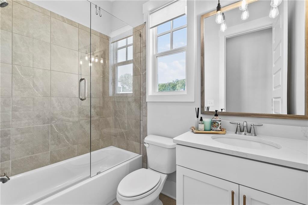 1472 Fairmont Avenue NW