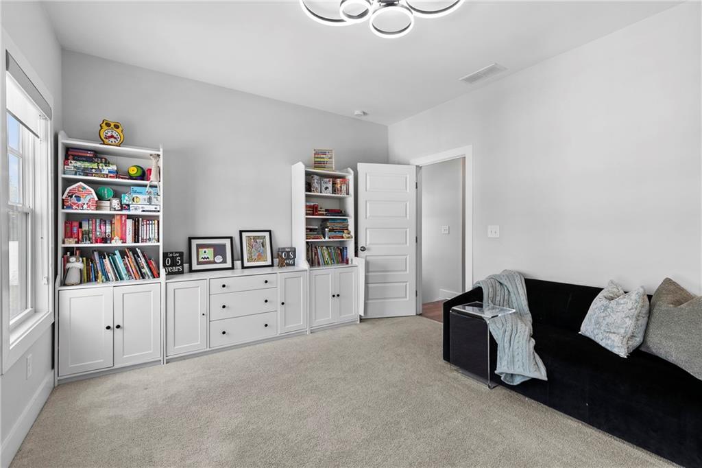 1472 Fairmont Avenue NW