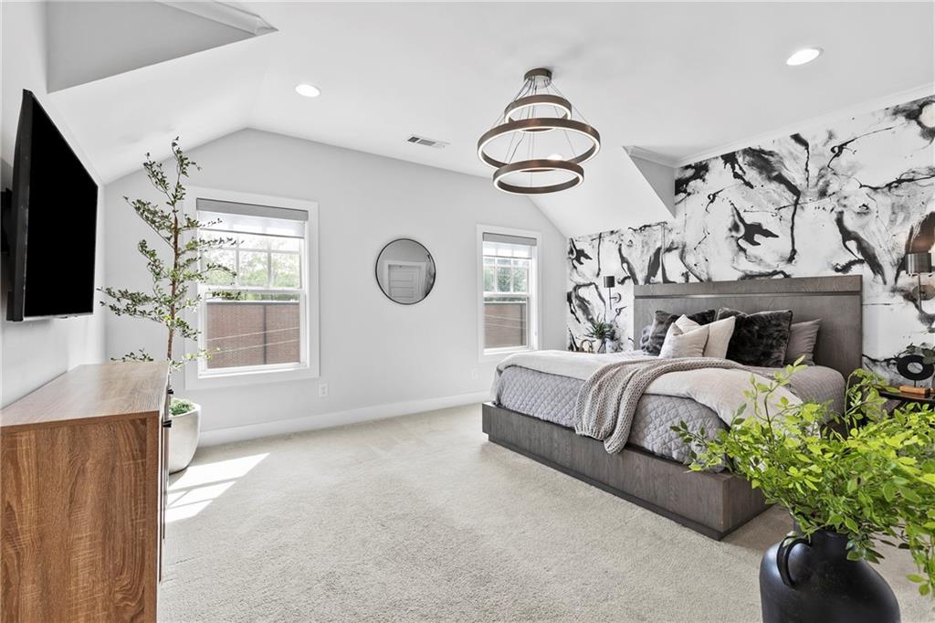 1472 Fairmont Avenue NW