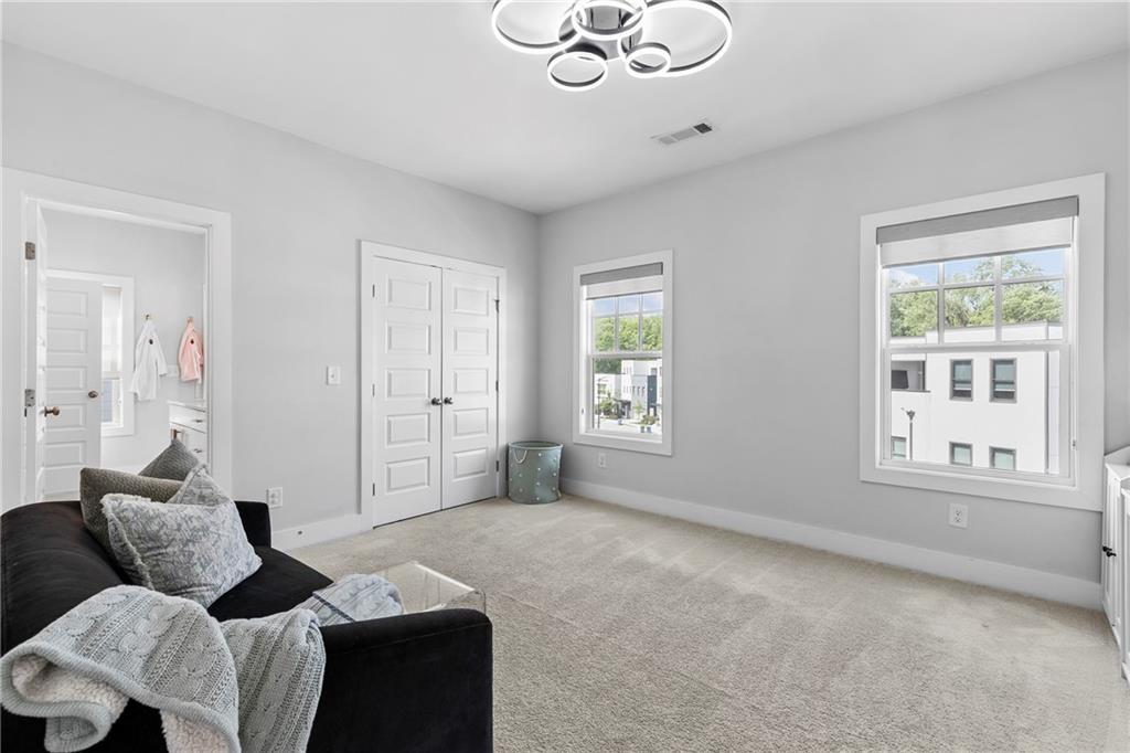 1472 Fairmont Avenue NW