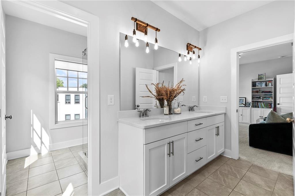 1472 Fairmont Avenue NW