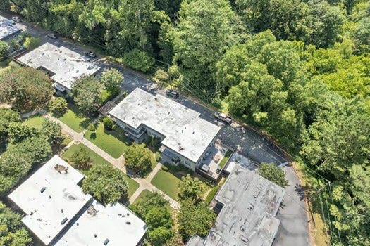 311 Lakemoore Drive