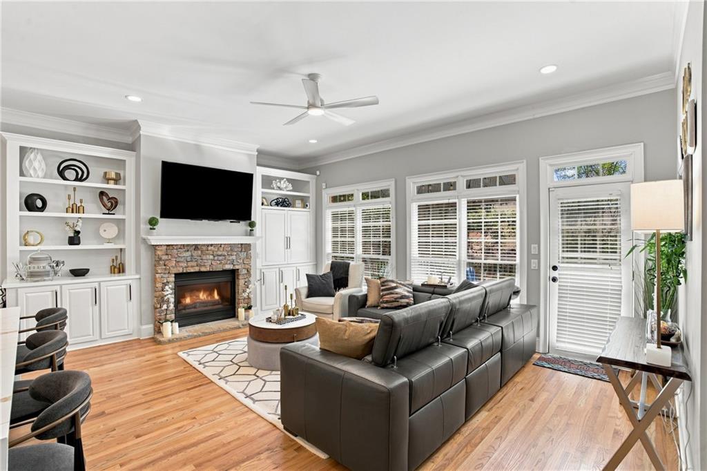 1003 Wescott Lane