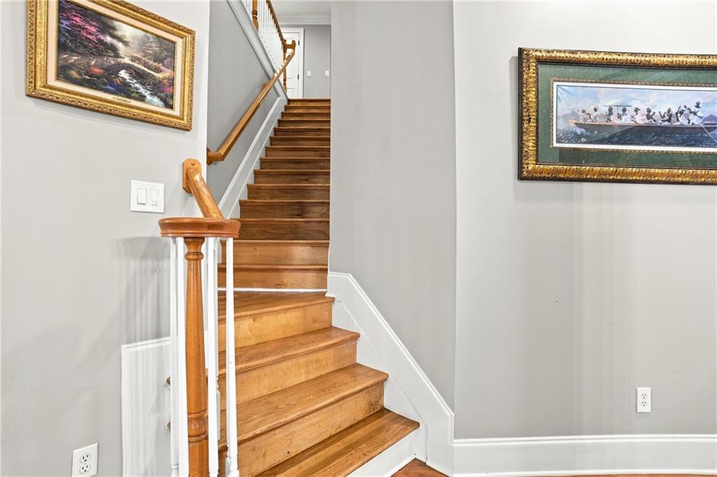 1003 Wescott Lane