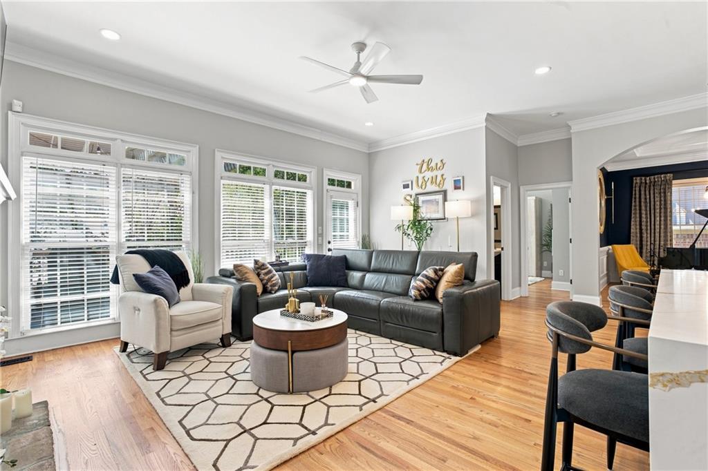 1003 Wescott Lane