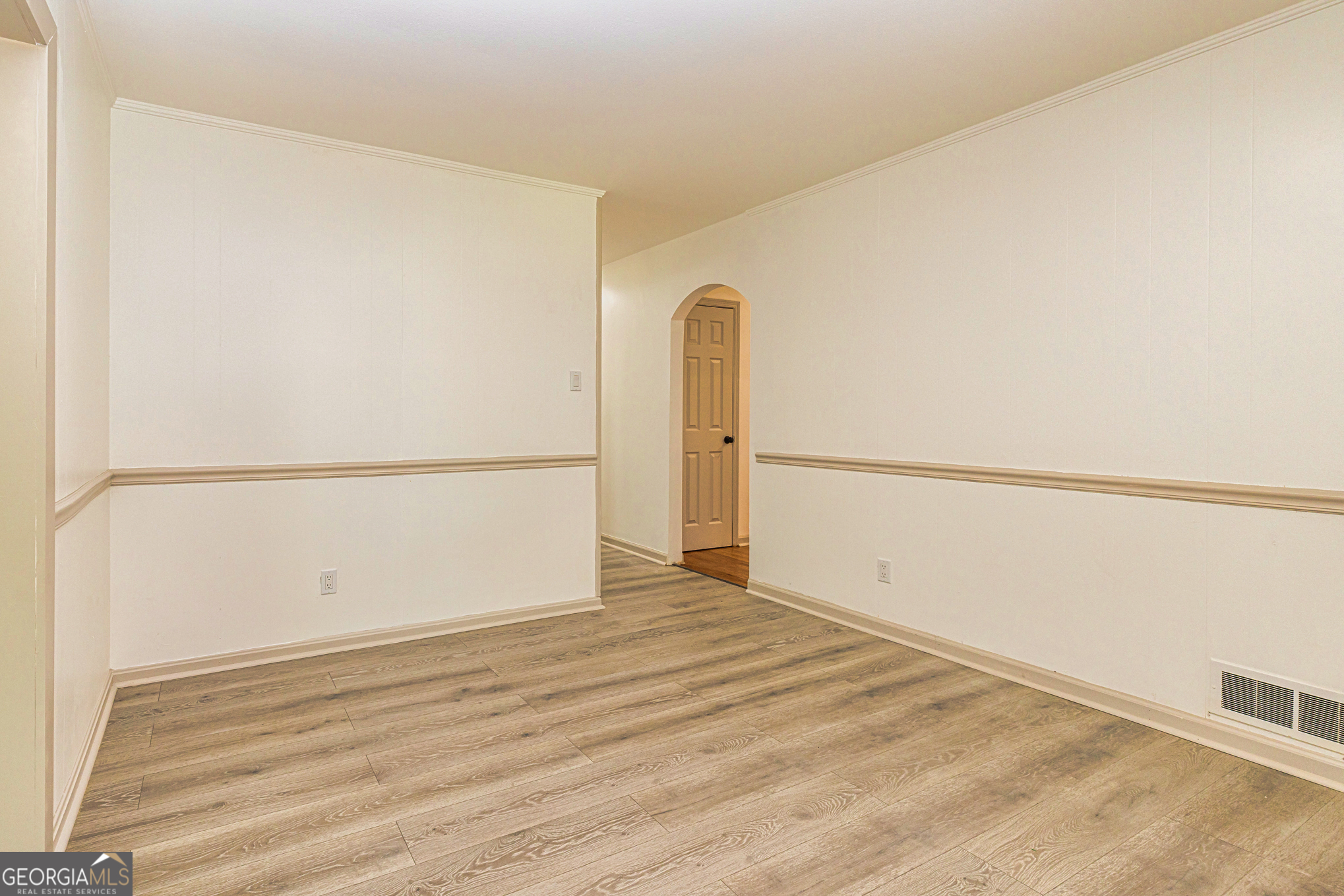 6673 Brookwood Circle