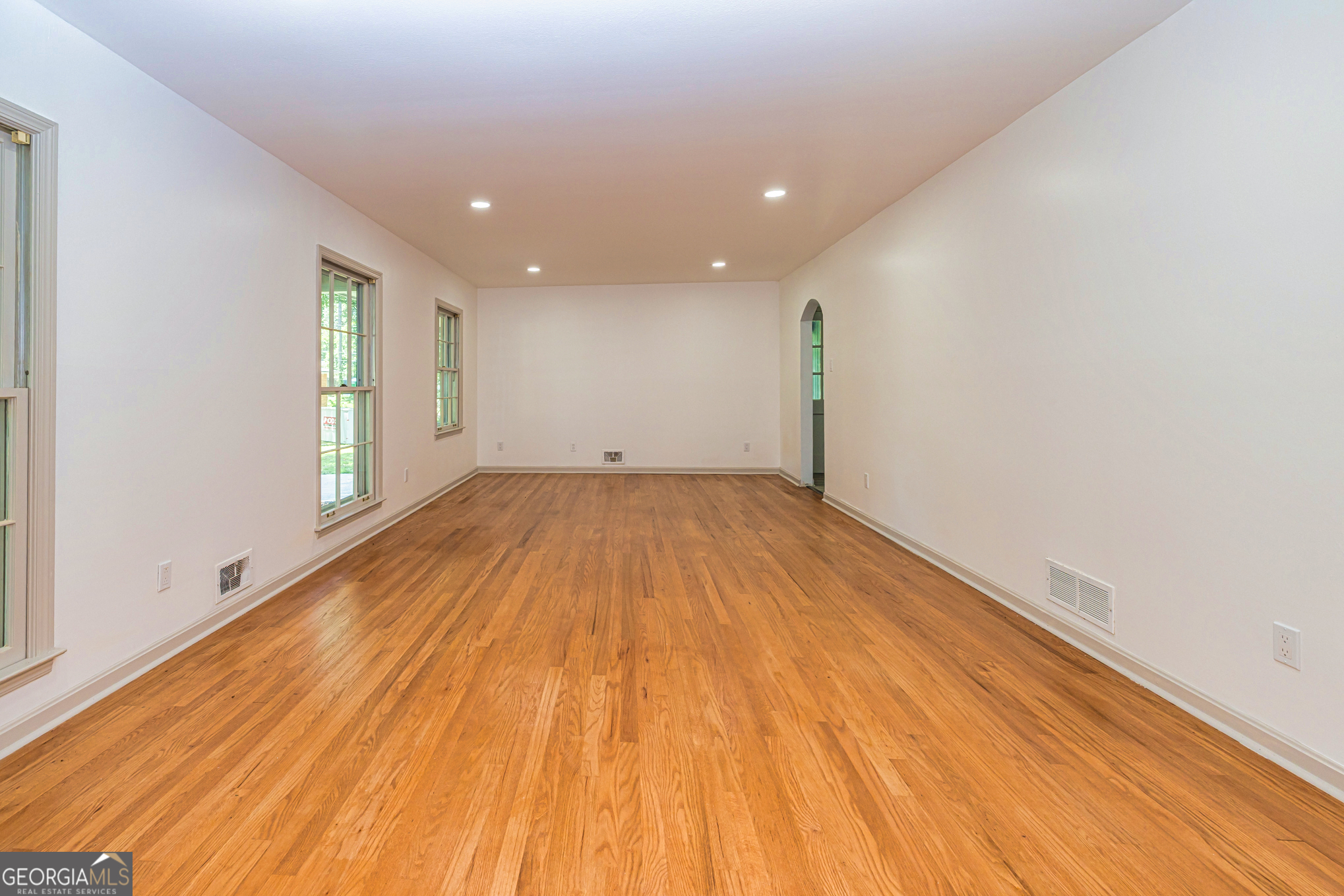 6673 Brookwood Circle