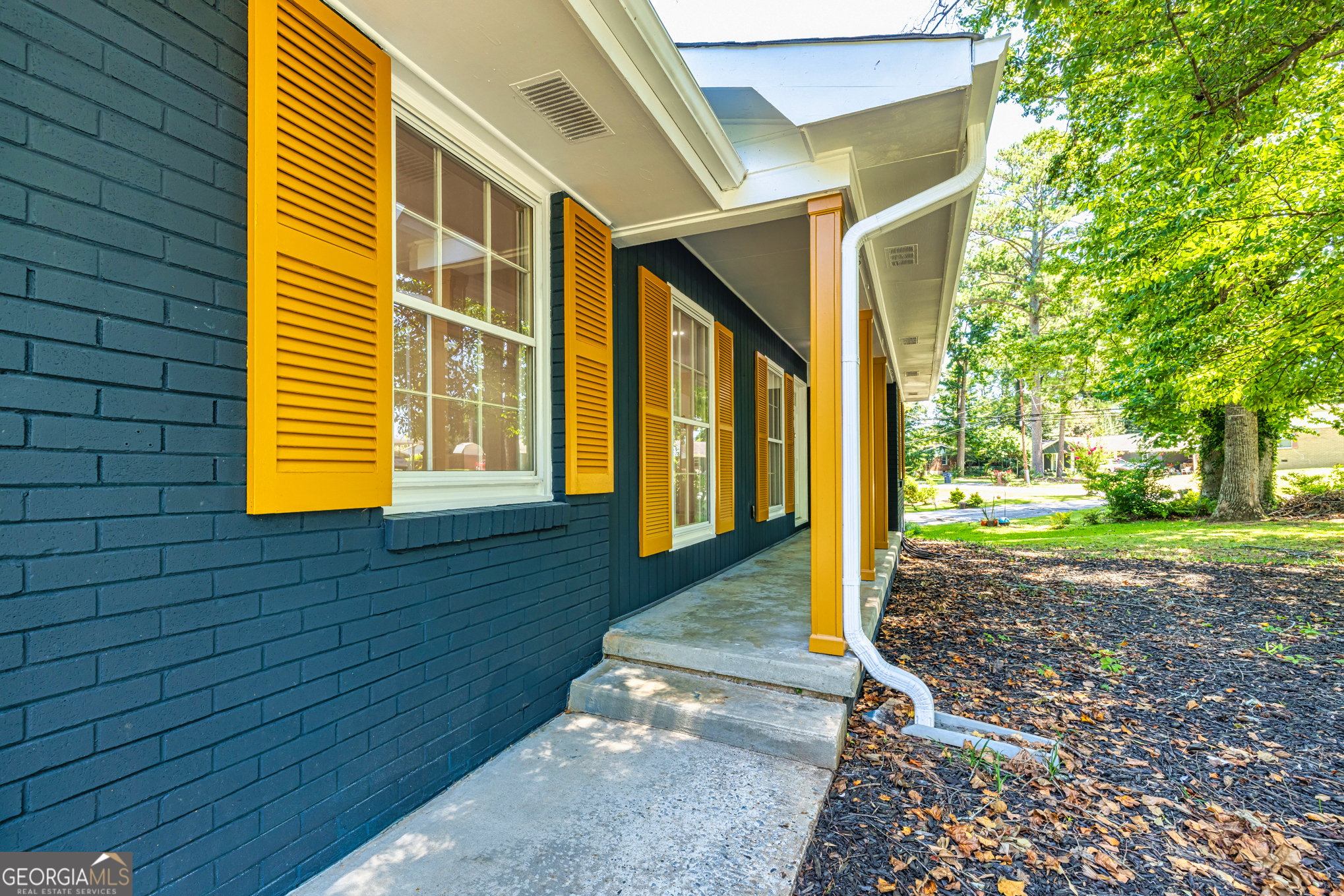 6673 Brookwood Circle