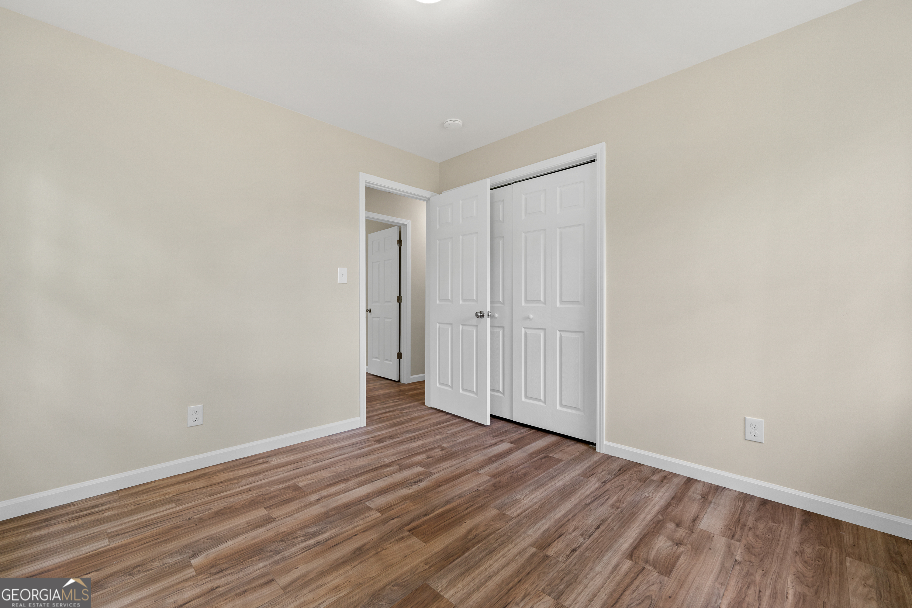 172 Laverne Circle SW