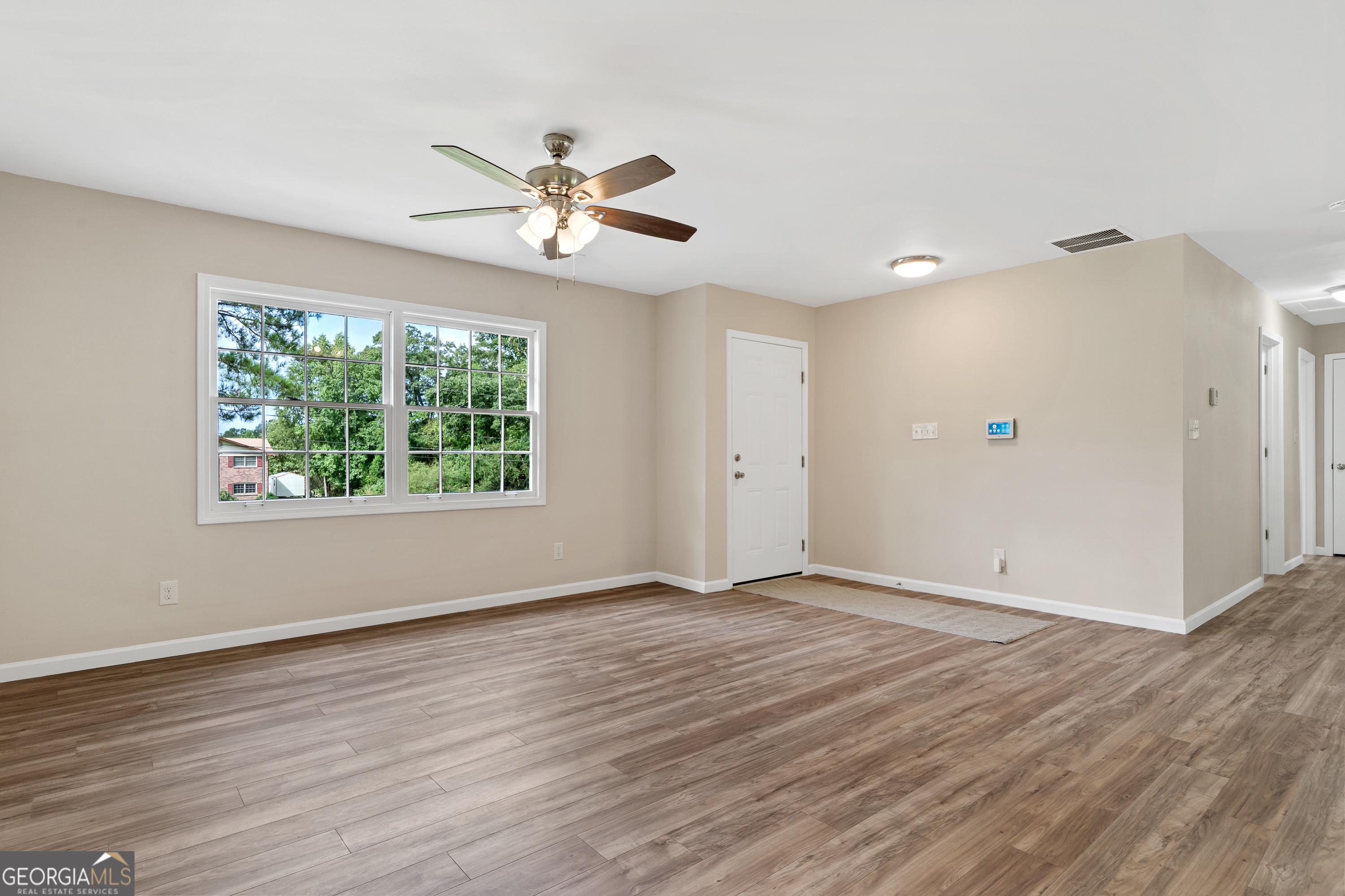 172 Laverne Circle SW