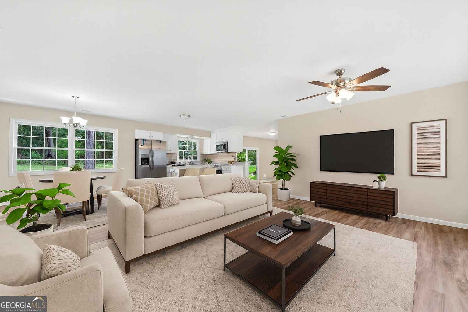 172 Laverne Circle SW
