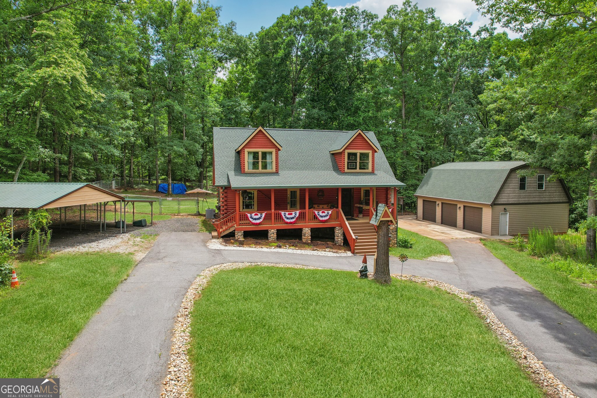 85 Edgewater Drive