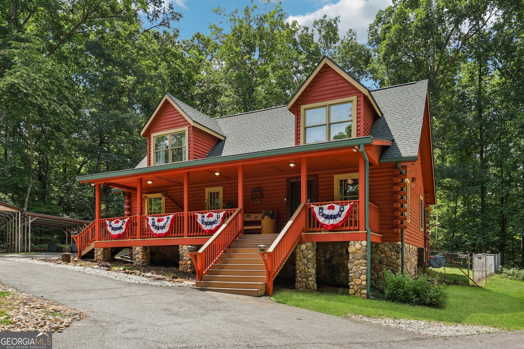 85 Edgewater Drive