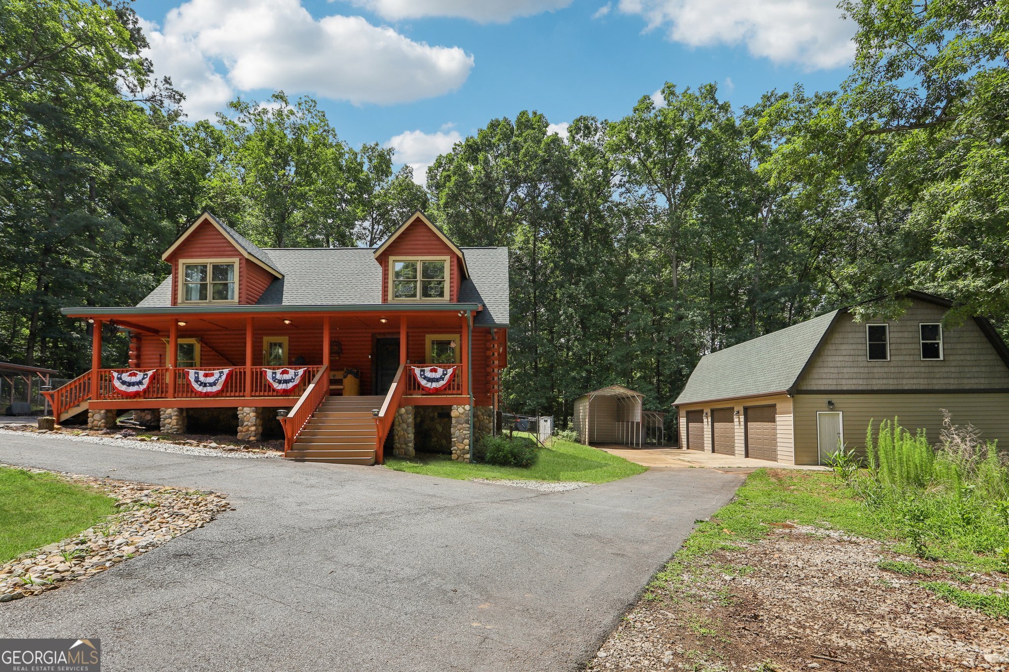 85 Edgewater Drive