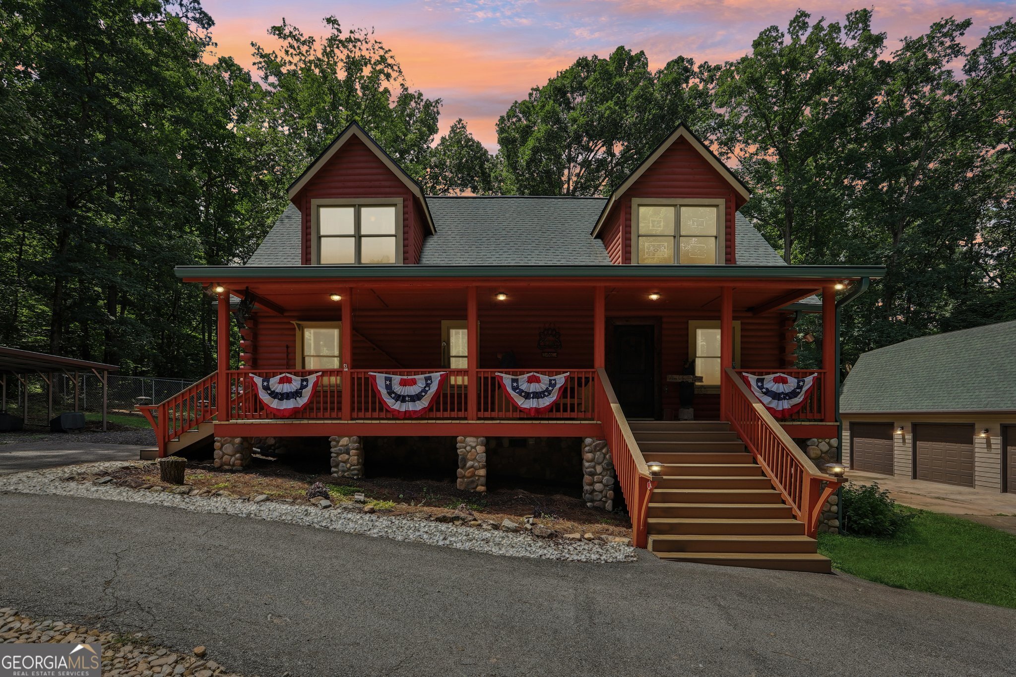 85 Edgewater Drive