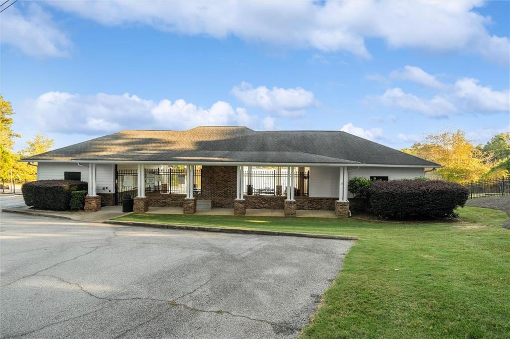 7320 Oak Arms Drive