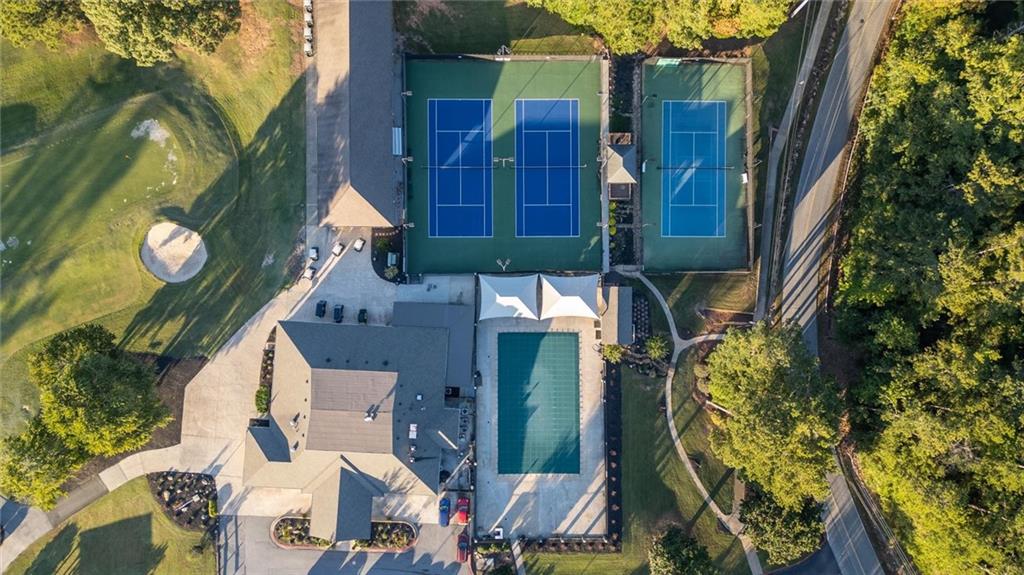 7320 Oak Arms Drive