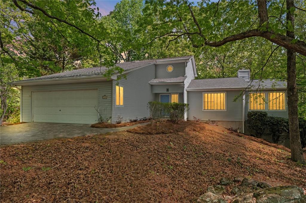 7320 Oak Arms Drive