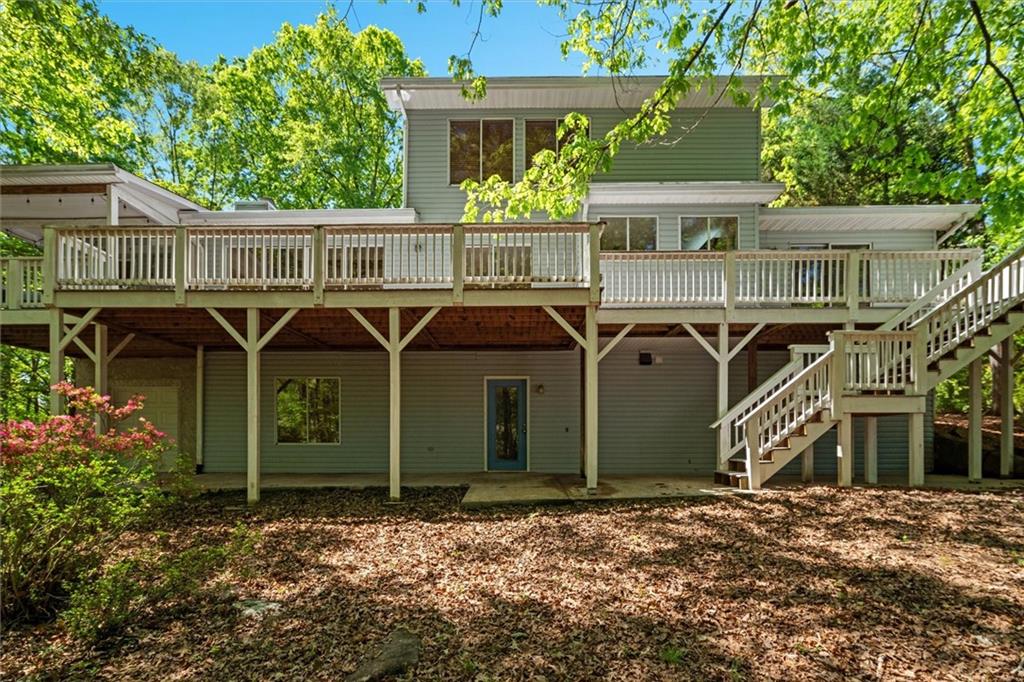 7320 Oak Arms Drive