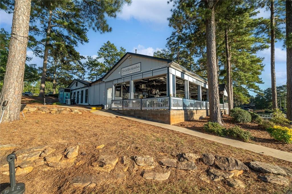 7320 Oak Arms Drive