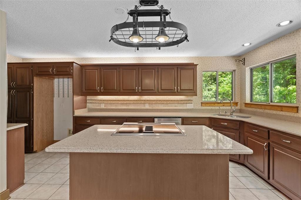 7320 Oak Arms Drive