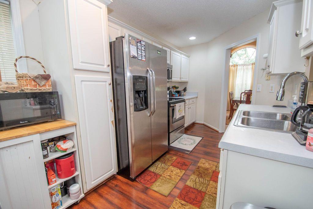 241 LOST LAKE Way