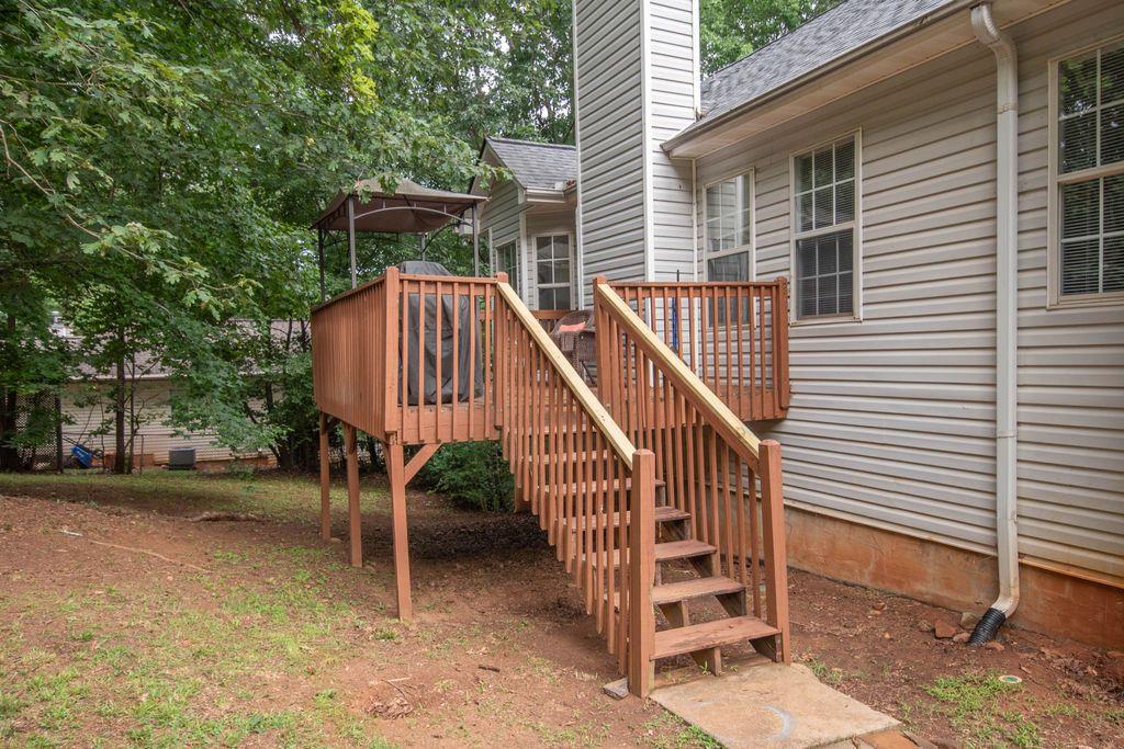 241 LOST LAKE Way