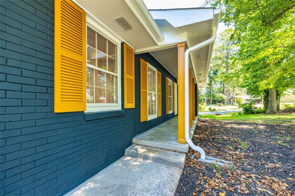 6673 Brookwood Circle