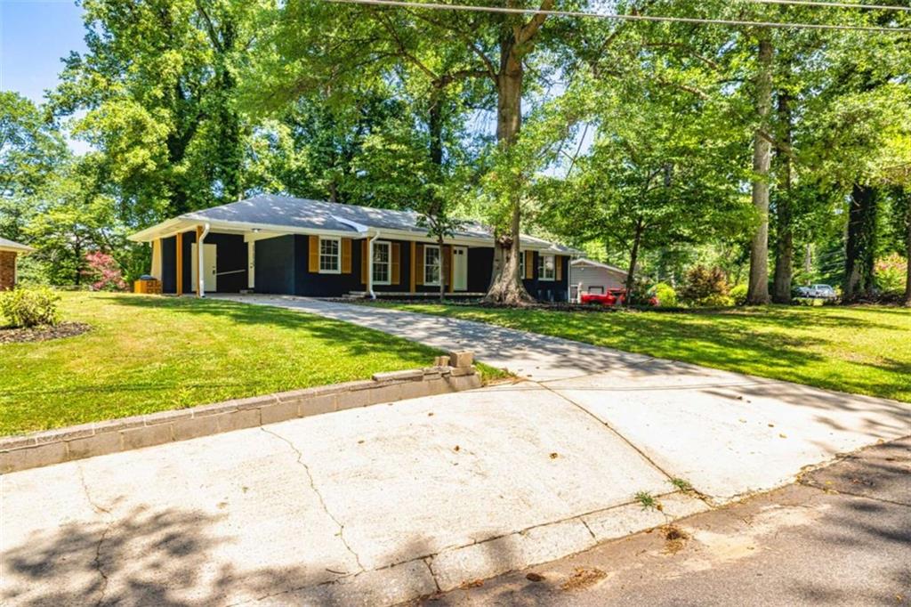 6673 Brookwood Circle