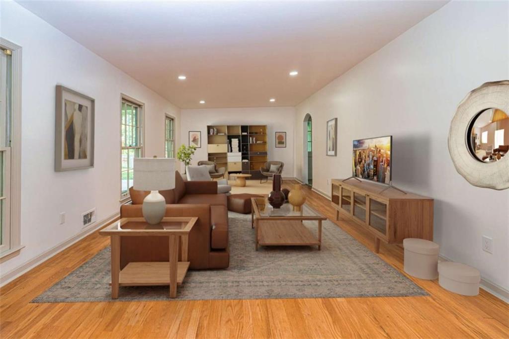 6673 Brookwood Circle