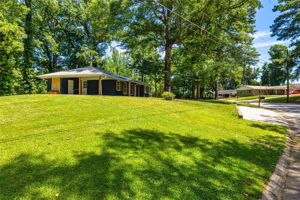 6673 Brookwood Circle