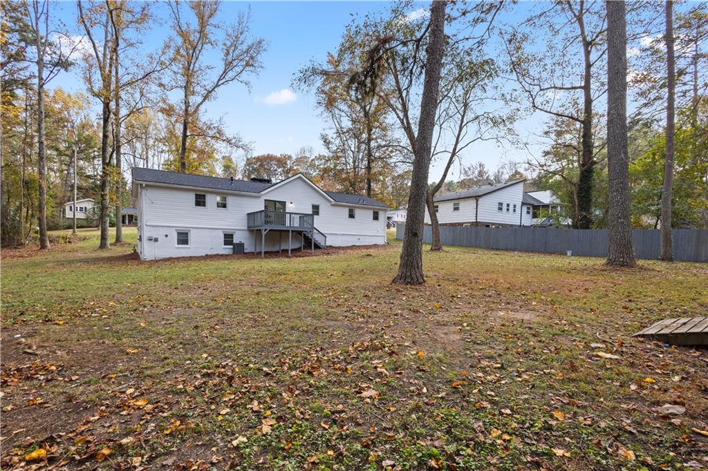 5658 Macedin DR