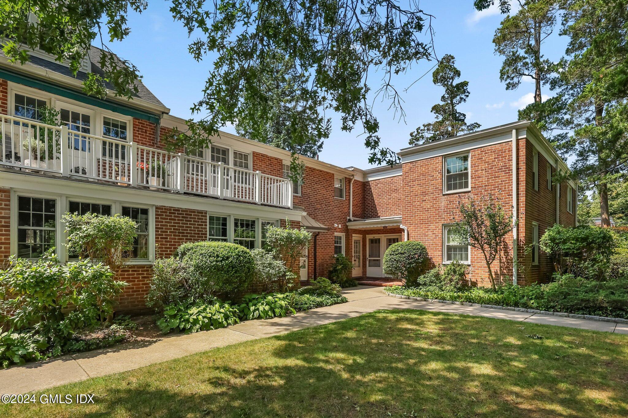 171 Putnam Park, 171