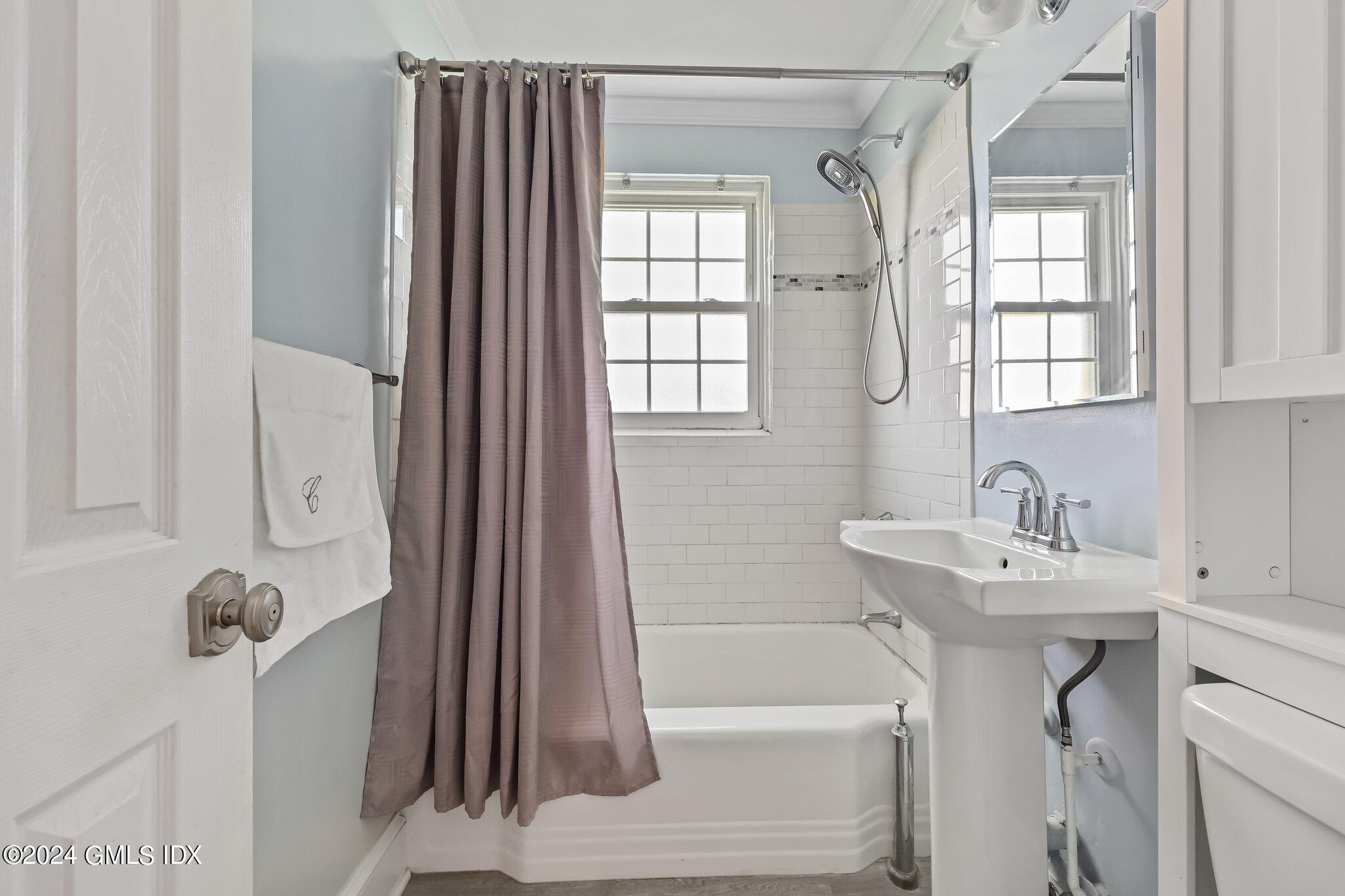 171 Putnam Park, 171