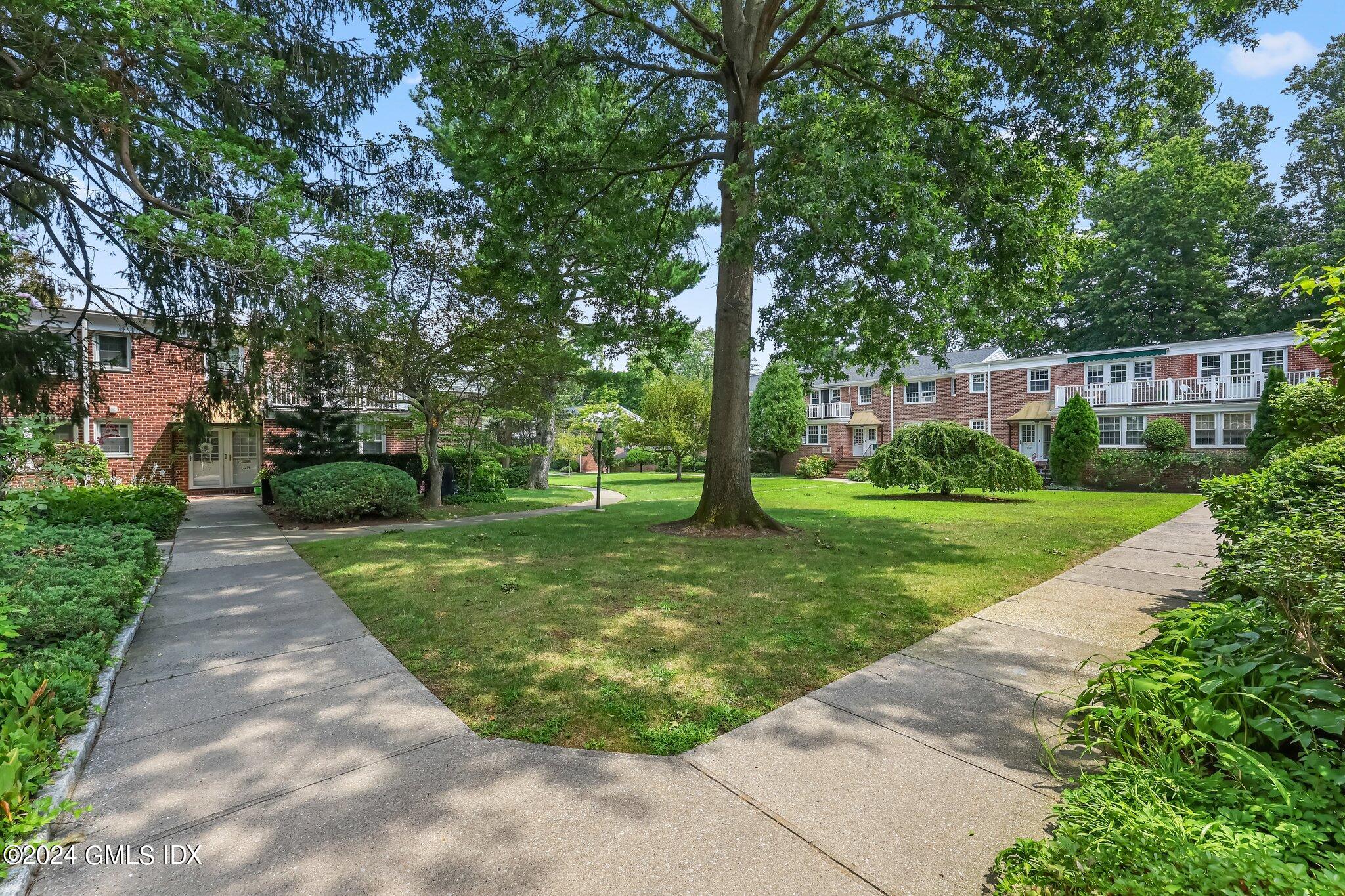 171 Putnam Park, 171