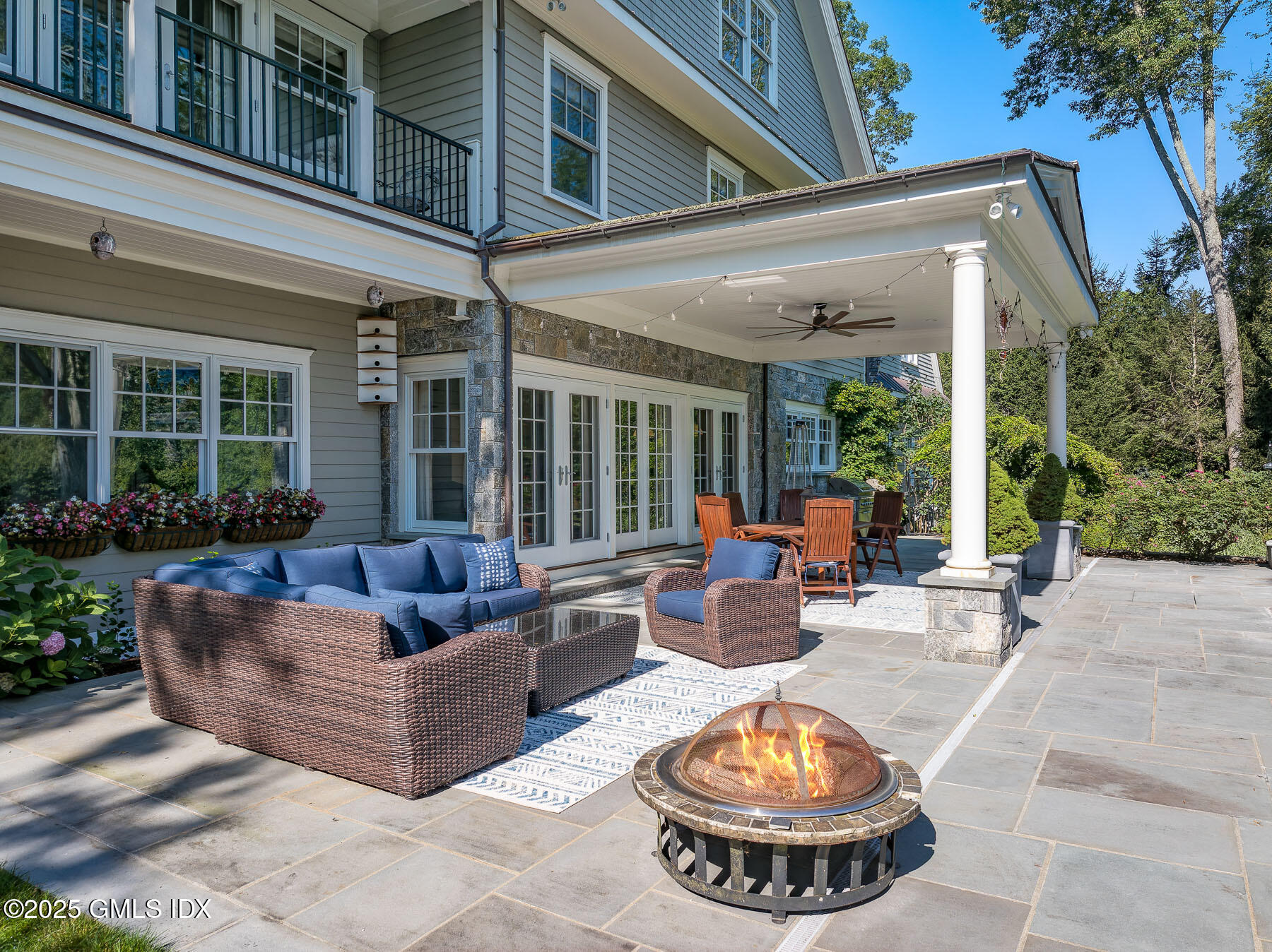 10 Birch Lane